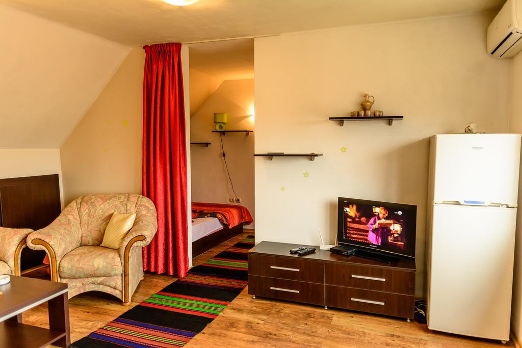 פלובדיב Apartment Leonardo Da Vinci מראה חיצוני תמונה